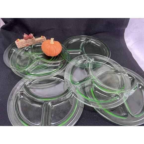 Vintage Green Depression Uranium Glass Grill Dinner Plates - Set Of Six - Picture 7 of 11